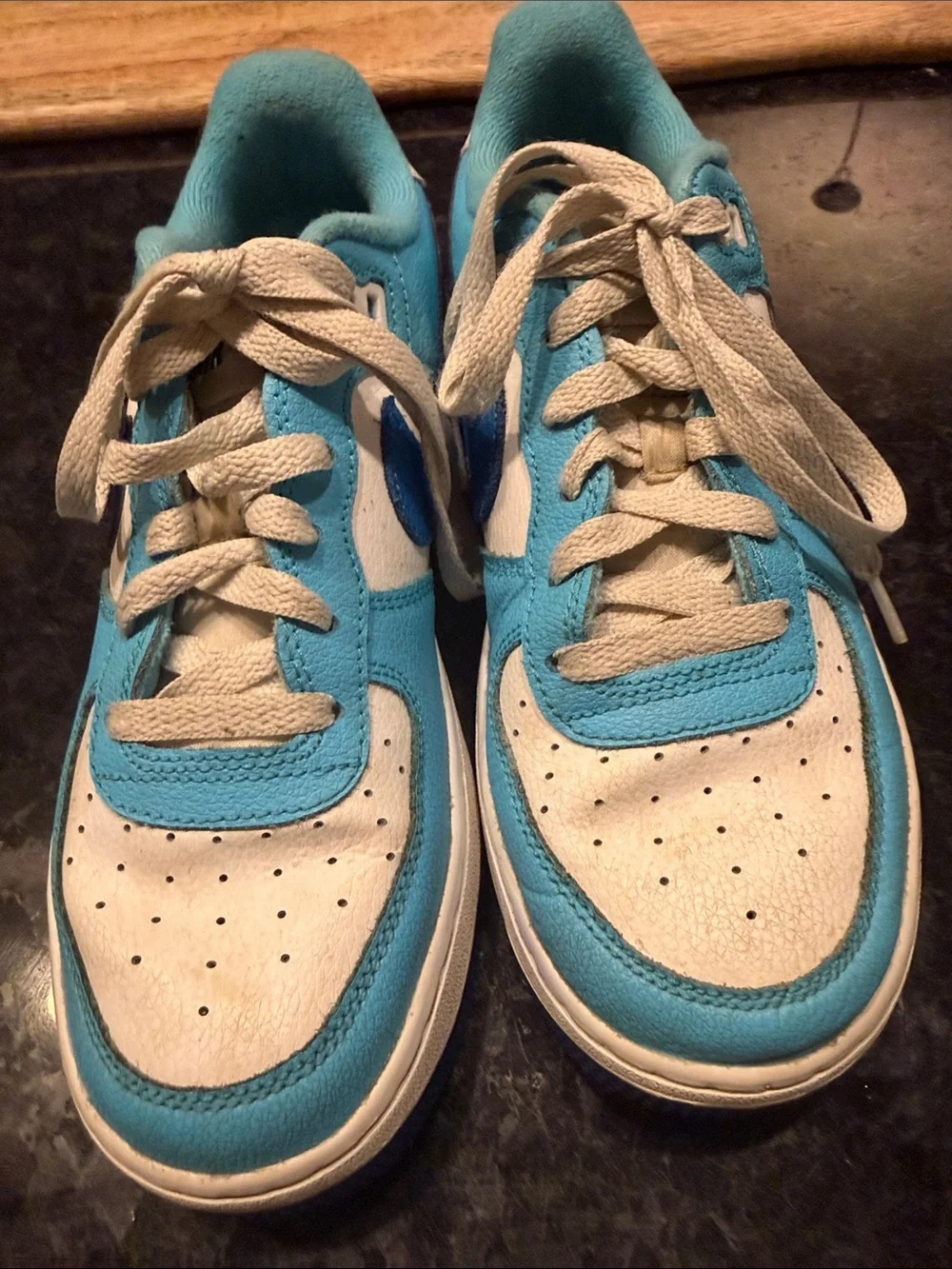 Nike Air Sneakers in Light Blue and White size 5.5 Youth Boys